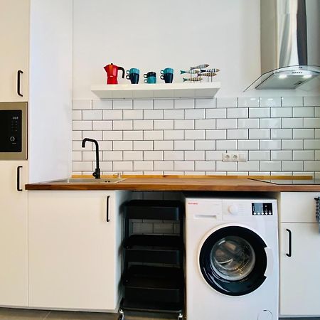 Lindo Cabanyal - Comfort Family Beachside Apartment Valencia Bagian luar foto