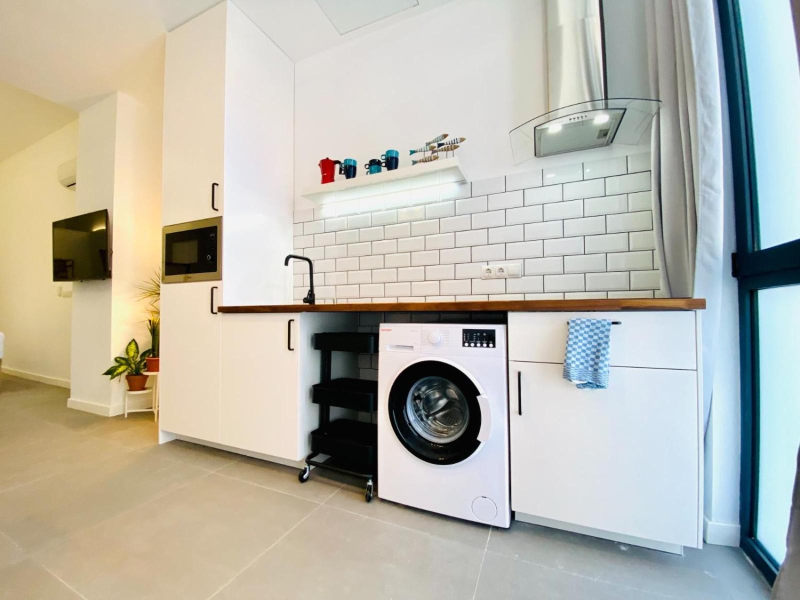 Lindo Cabanyal - Comfort Family Beachside Apartment Valencia Bagian luar foto